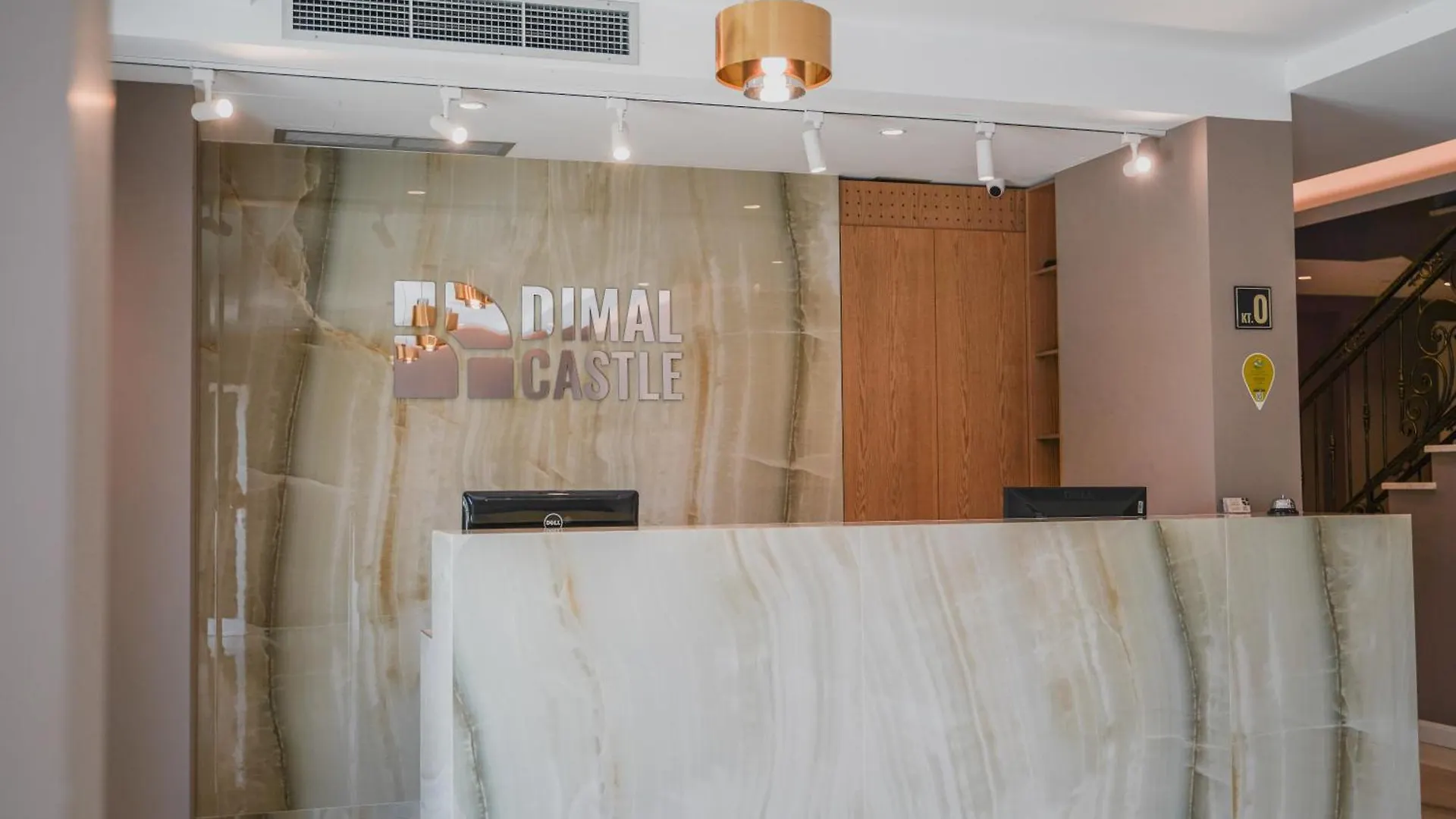 ***  Dimal Castle Hotel Poshnje Albania