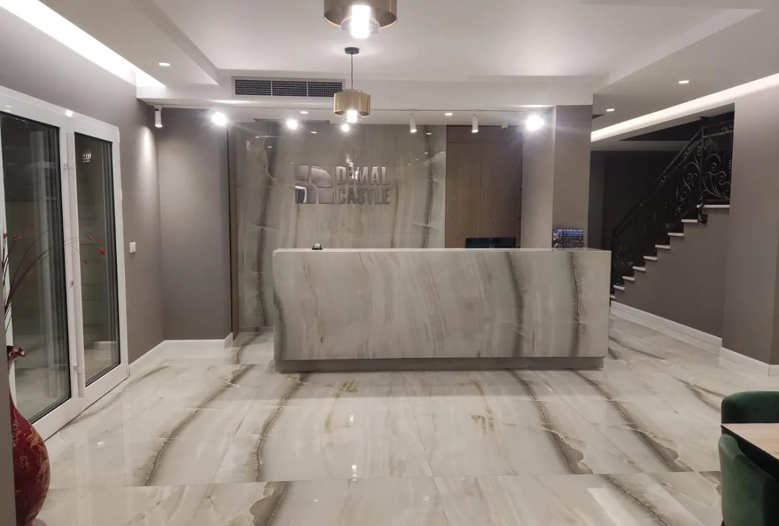 ***  Dimal Castle Ξενοδοχείο Poshnje Αλβανία