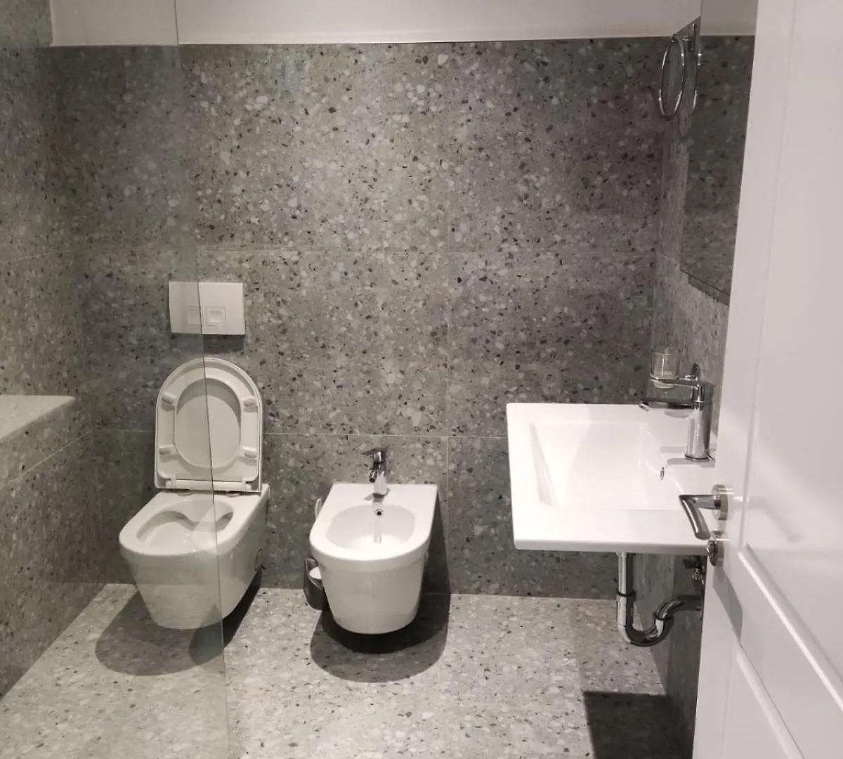 Dimal Castle Hotel Poshnje