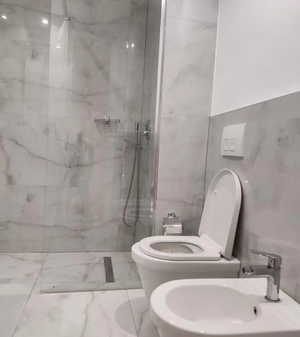 Dimal Castle Hotel Poshnje